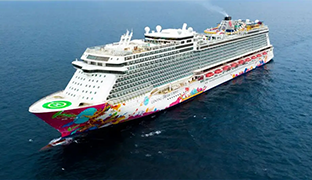 Images of Genting Dream