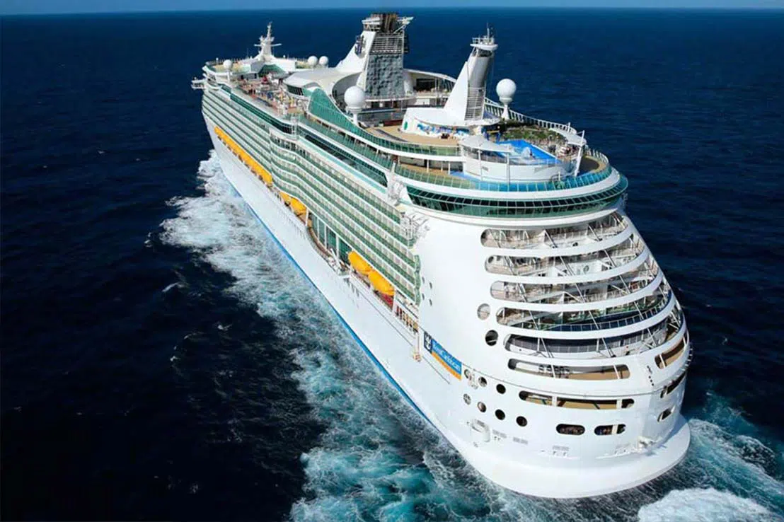 Images of Explorer  Of The Seas
