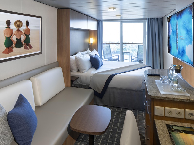 celebrity-cruises-celebrity-eclipse-aqua-class