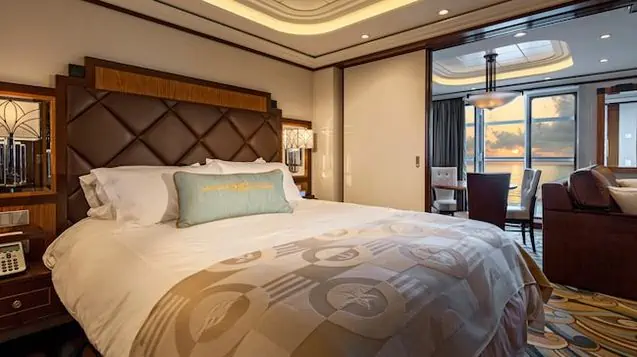 disney-cruise-line-disney-fantasy-1a