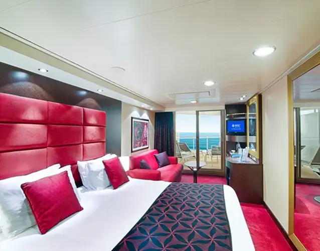Suite Premium msc-crociere-msc-divina-suite-2021.webp