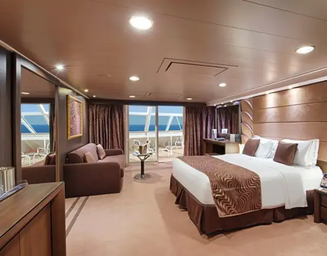 Yacht Club (Suite Deluxe) msc-crociere-msc-divina-yc-2021.webp