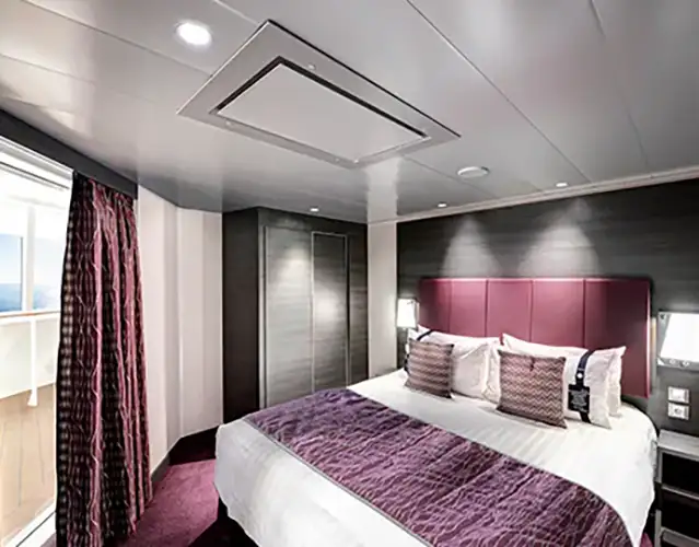 Suite Premium Terrace & Whirlpool msc-crociere-msc-grandiosa-suite-terrace.webp