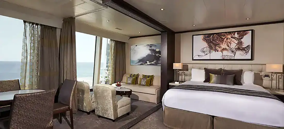 Family Suite norwegian-cruise-line-norwegian-dawn-suite-sp.webp