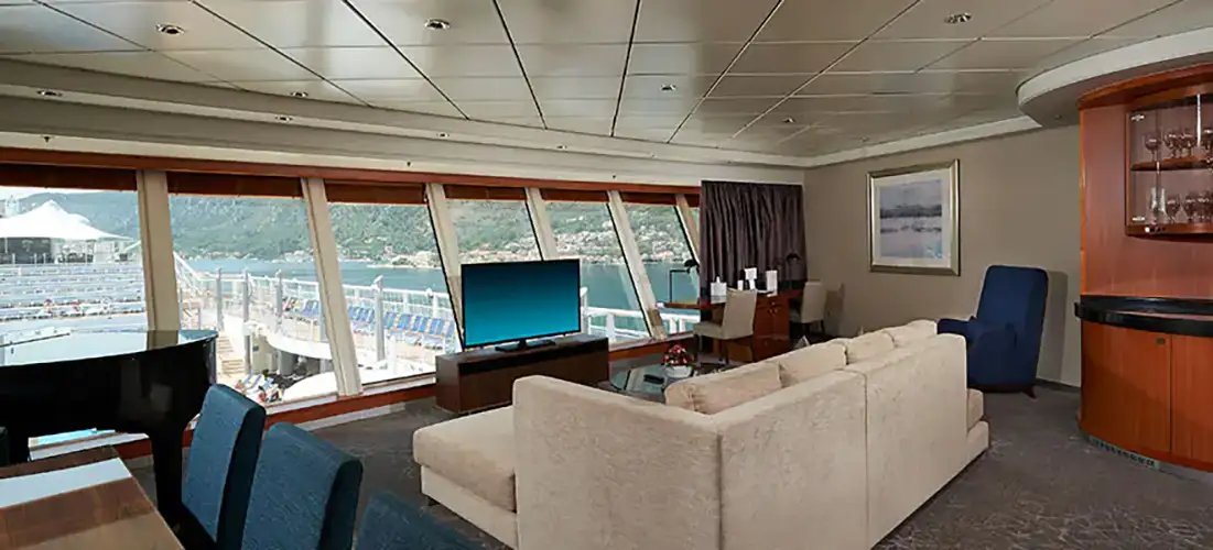 The Haven Garden Villa norwegian-cruise-line-norwegian-star-s1.webp