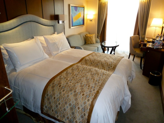 Deluxe Oceanview oceania-cruises-riviera-c-foto-01