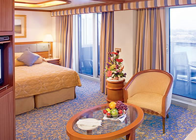 Owners Suite princess-cruises-caribbean-princess-s2-s3-s4-s5-s6-foto-01