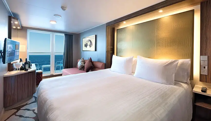 resort-world-cruises-genting-dream-balcony.webp