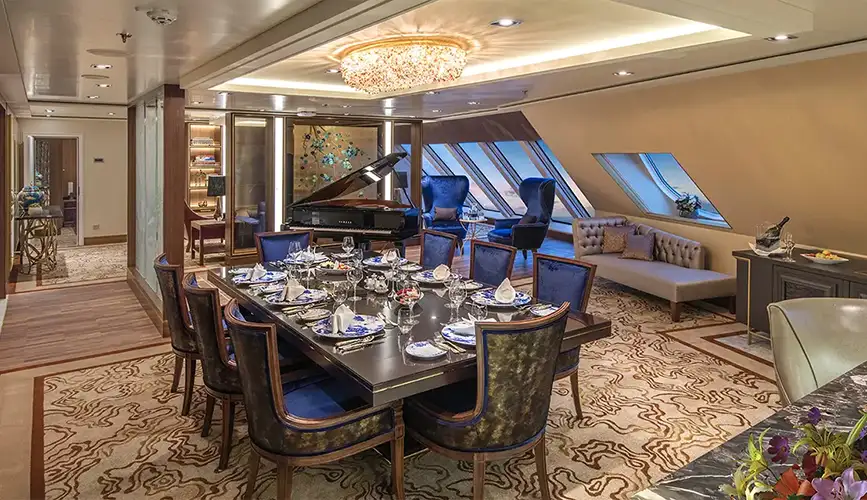 resort-world-cruises-genting-dream-palace-villa.webp