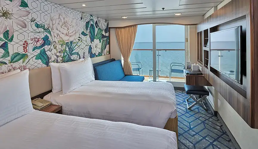 resort-world-cruises-resort-world-one-balcony.webp