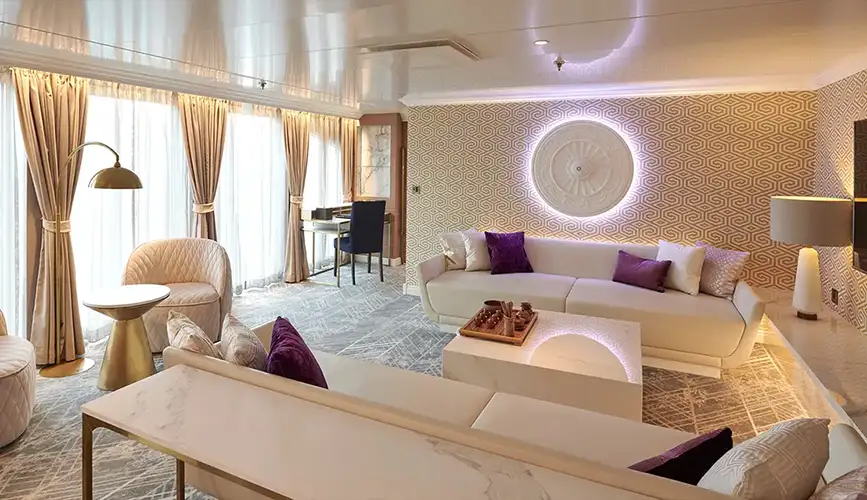 resort-world-cruises-resort-world-one-palace-villa.webp