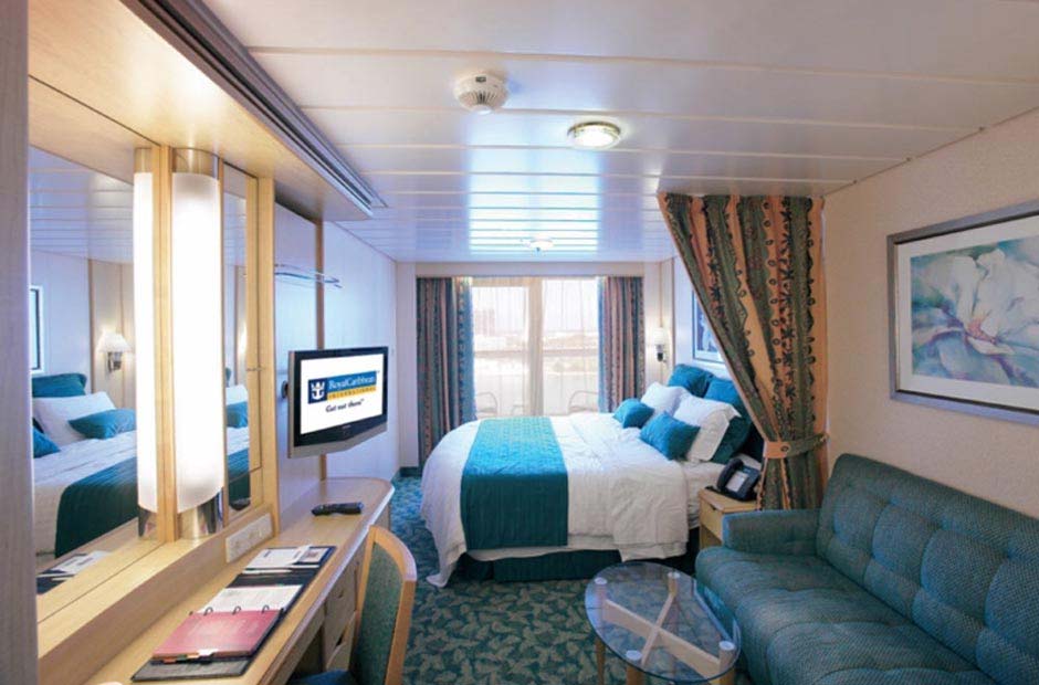 royal-caribbean-independence-of-the-seas-e1-e2-e3-foto-01