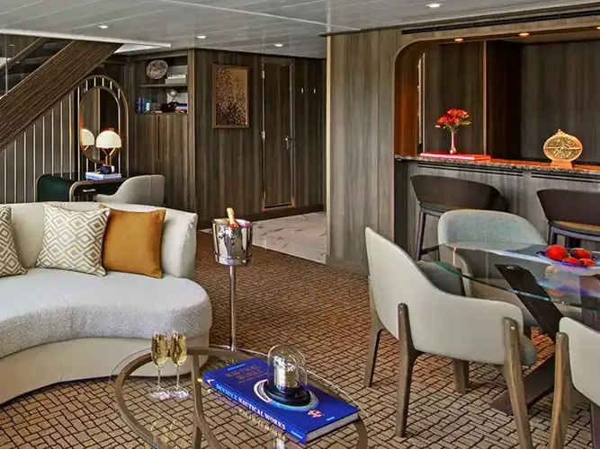 seabourn-seabourn-pursuit-grand-wintergarden-suite.webp