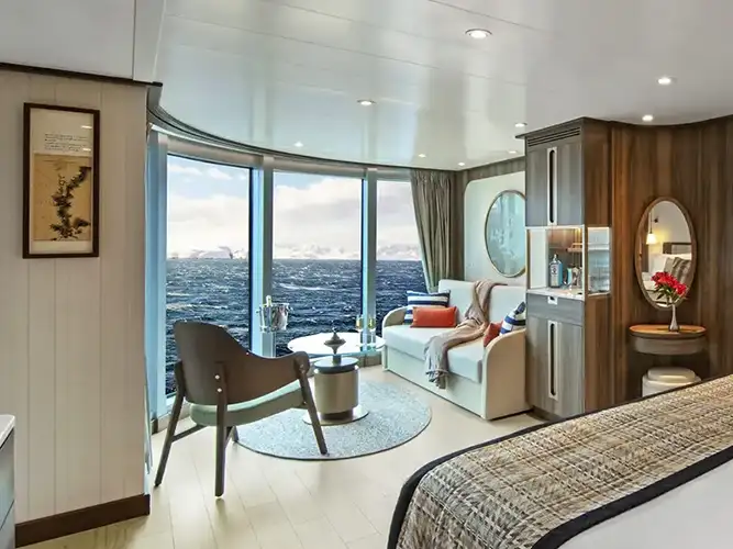 seabourn-seabourn-pursuit-panorama-veranda-suite.webp