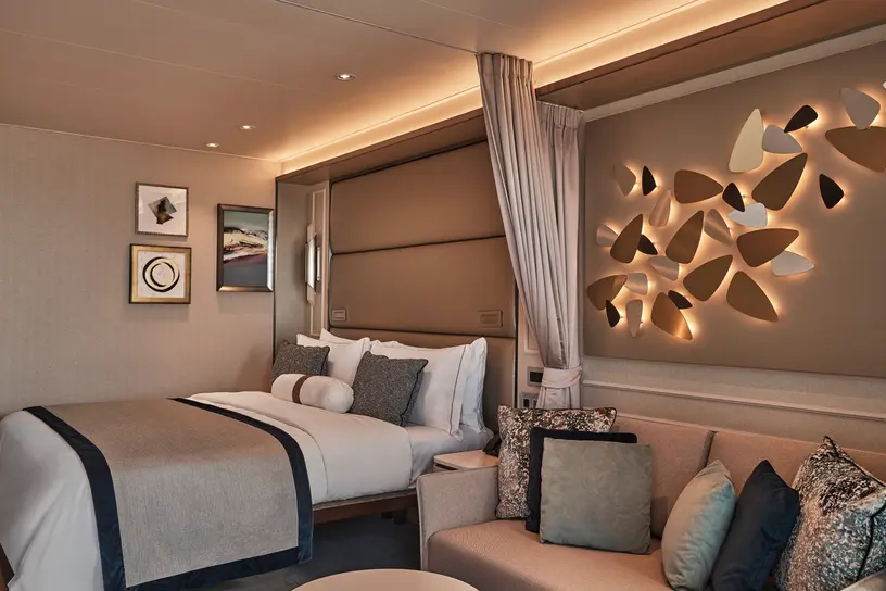 silversea-silver-endeavour-veranda-suite.jpeg