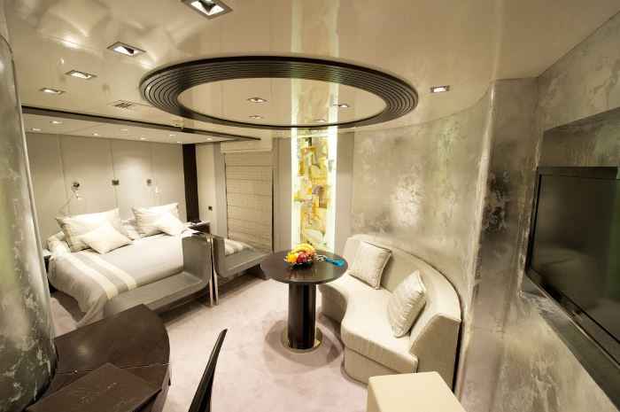 variety-cruises-megayacht-variety-voyager-os-foto-01