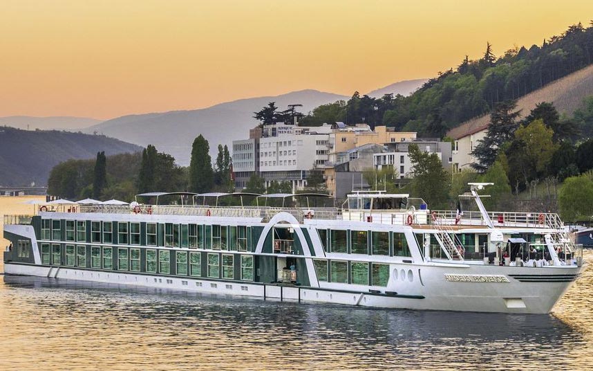 ms amadeus provence ship details taoticket christmas and new year cruises 2019